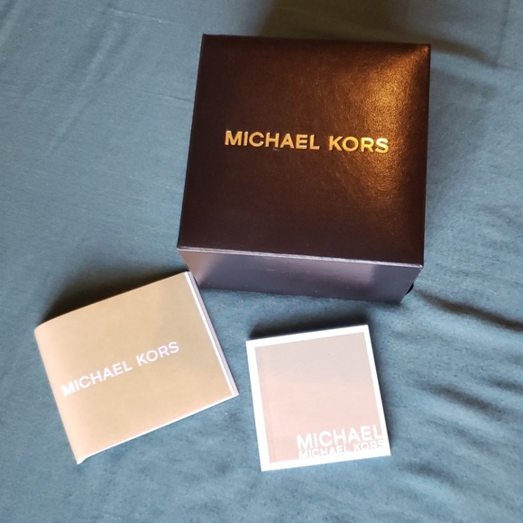 Limited Edition Michael Kors Stop Hungar Watch - Picture 8 of 8